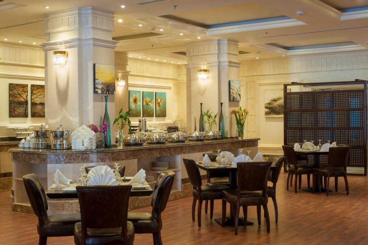 Radisson Blu Hotel, Dhahran Khobar Extérieur photo