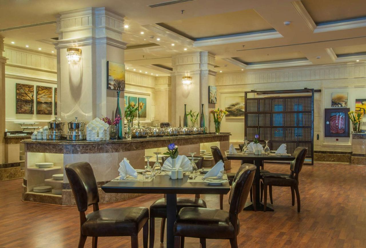 Radisson Blu Hotel, Dhahran Khobar Extérieur photo