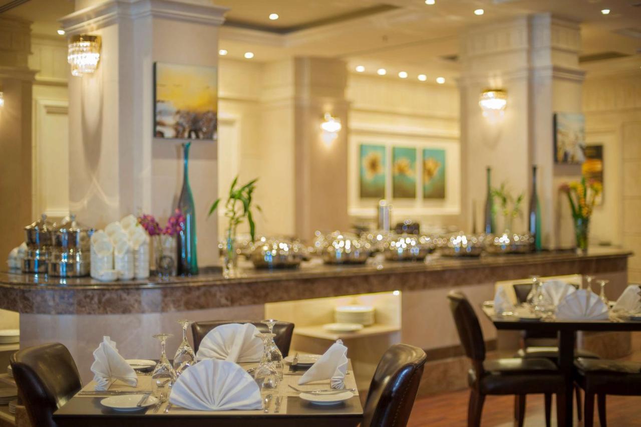 Radisson Blu Hotel, Dhahran Khobar Extérieur photo