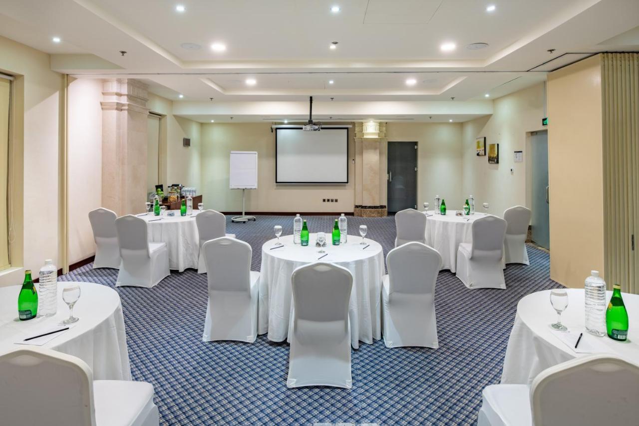 Radisson Blu Hotel, Dhahran Khobar Extérieur photo